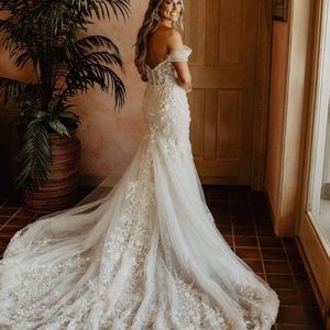 Martina liana wedding dress
